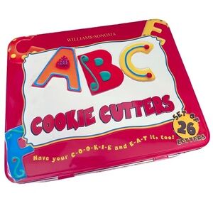 Williams Sonoma ABC 27pc Alphabet Cookie Cutter Set with Tin Lunch Box NWOT